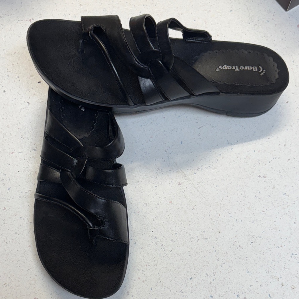 BareTraps Women's Black Slide Sandals